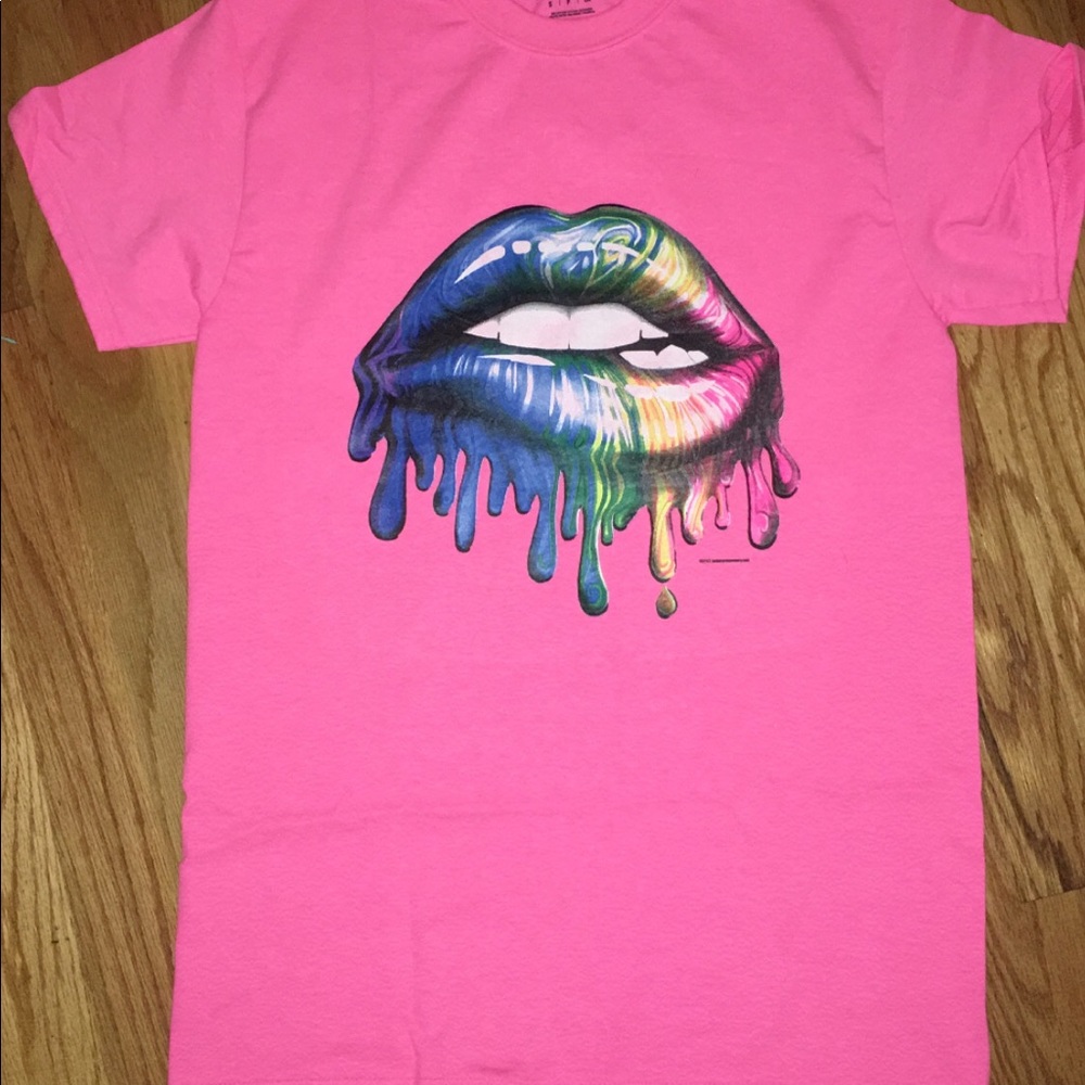 Neon Lips
